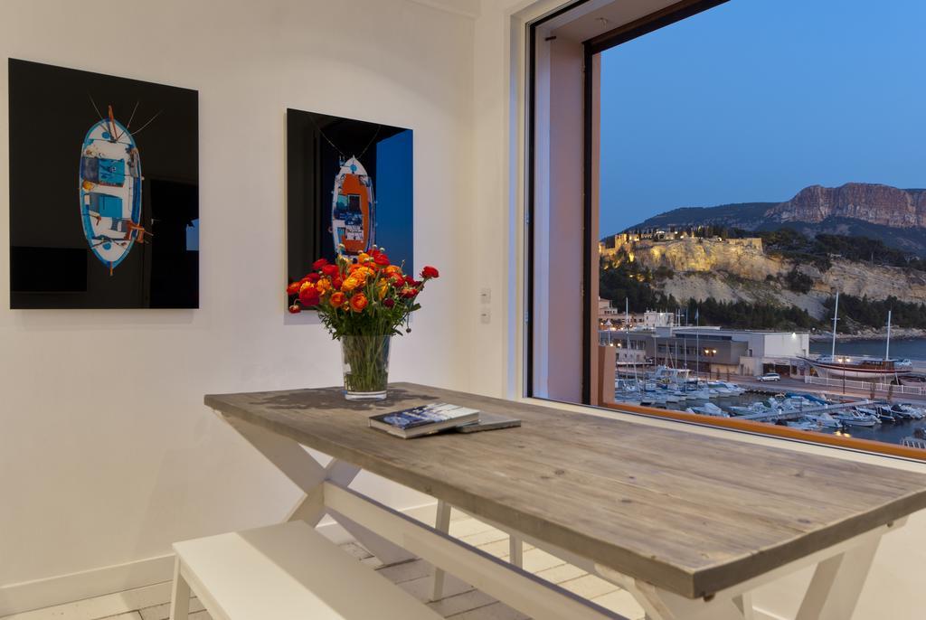 Les Barques, Vue Splendide Sur Le Port De Cassis Apartment Bilik gambar