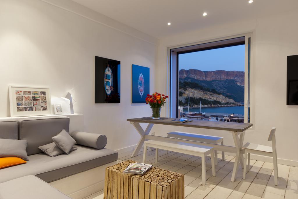 Les Barques, Vue Splendide Sur Le Port De Cassis Apartment Bilik gambar