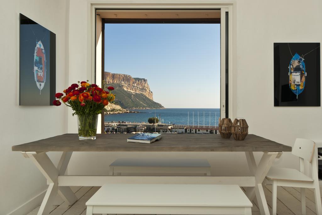 Les Barques, Vue Splendide Sur Le Port De Cassis Apartment Bilik gambar