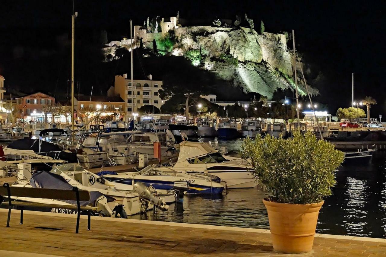 Les Barques, Vue Splendide Sur Le Port De Cassis Apartment Luaran gambar